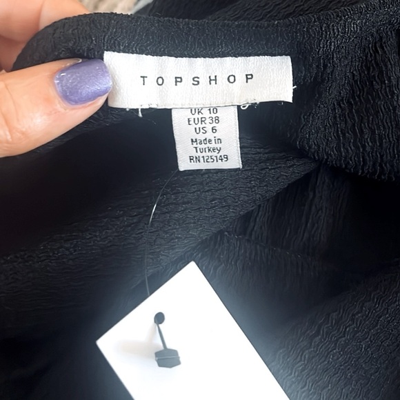 NWT TOPSHOP Tie Strap Textured Pantsuit Romper in Black Size 6 - Picture 6 of 6